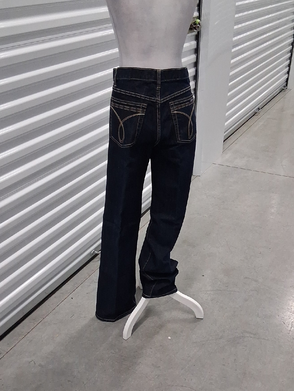 Calvin Klein Jeans - Picture 3 of 8